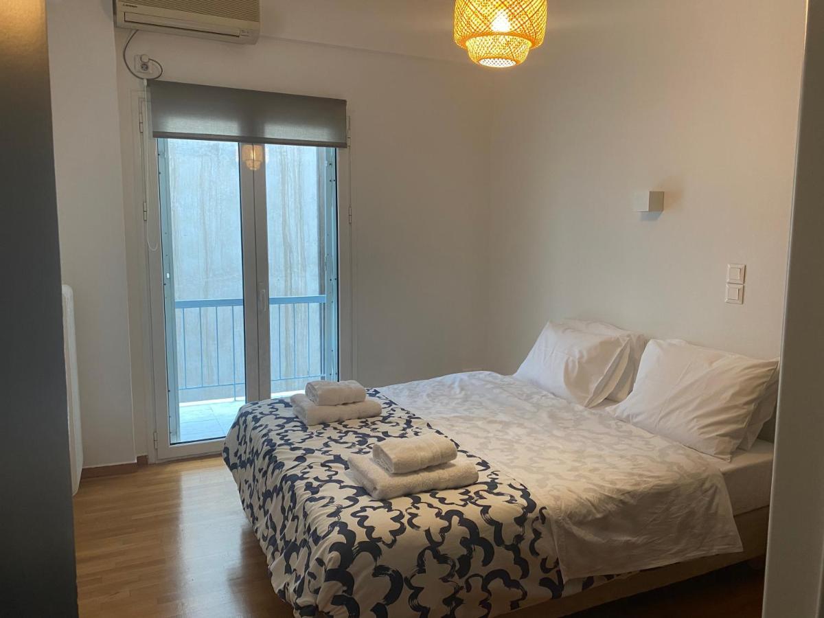 Apartment In Fancy Athenian Neighbourhood Екстериор снимка